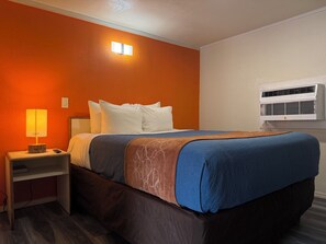 Standard Single Room | Free WiFi, bed sheets - Ponca Motel (Abilene)