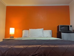 Standard Single Room | Free WiFi, bed sheets