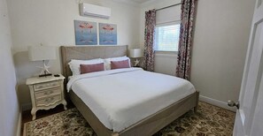 5 bedrooms, iron/ironing board, free WiFi, bed sheets