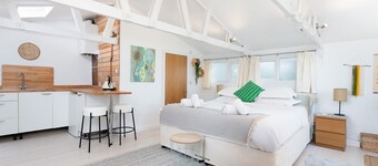 Cosy Countryside Cabin I Pass The Keys