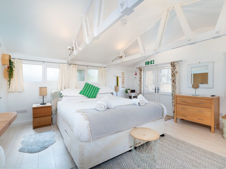 Cosy Countryside Cabin - Pass The Keys - Oxford