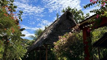 Enceinte de lâhĂ©bergement