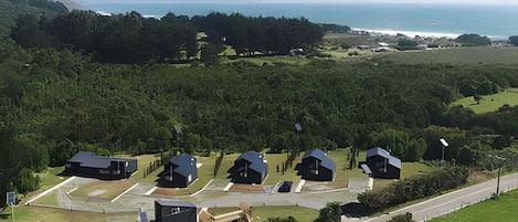 Chalet rustique, 2 chambres (05) | Extérieur