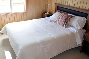 Huisje, 2 slaapkamers (05) | Individueel gedecoreerd, individueel gemeubileerd, gratis wifi