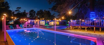 5BR｜Pickleball Court｜Pool｜Tree Deck｜Mini Golf｜BBQ