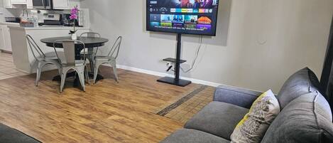 TV connectée, espaces bureaux