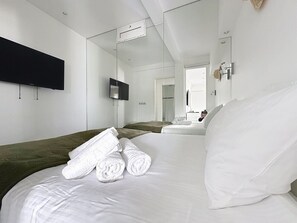 1 Schlafzimmer, Bügeleisen/Bügelbrett, Reisekinderbett, kostenloses WLAN