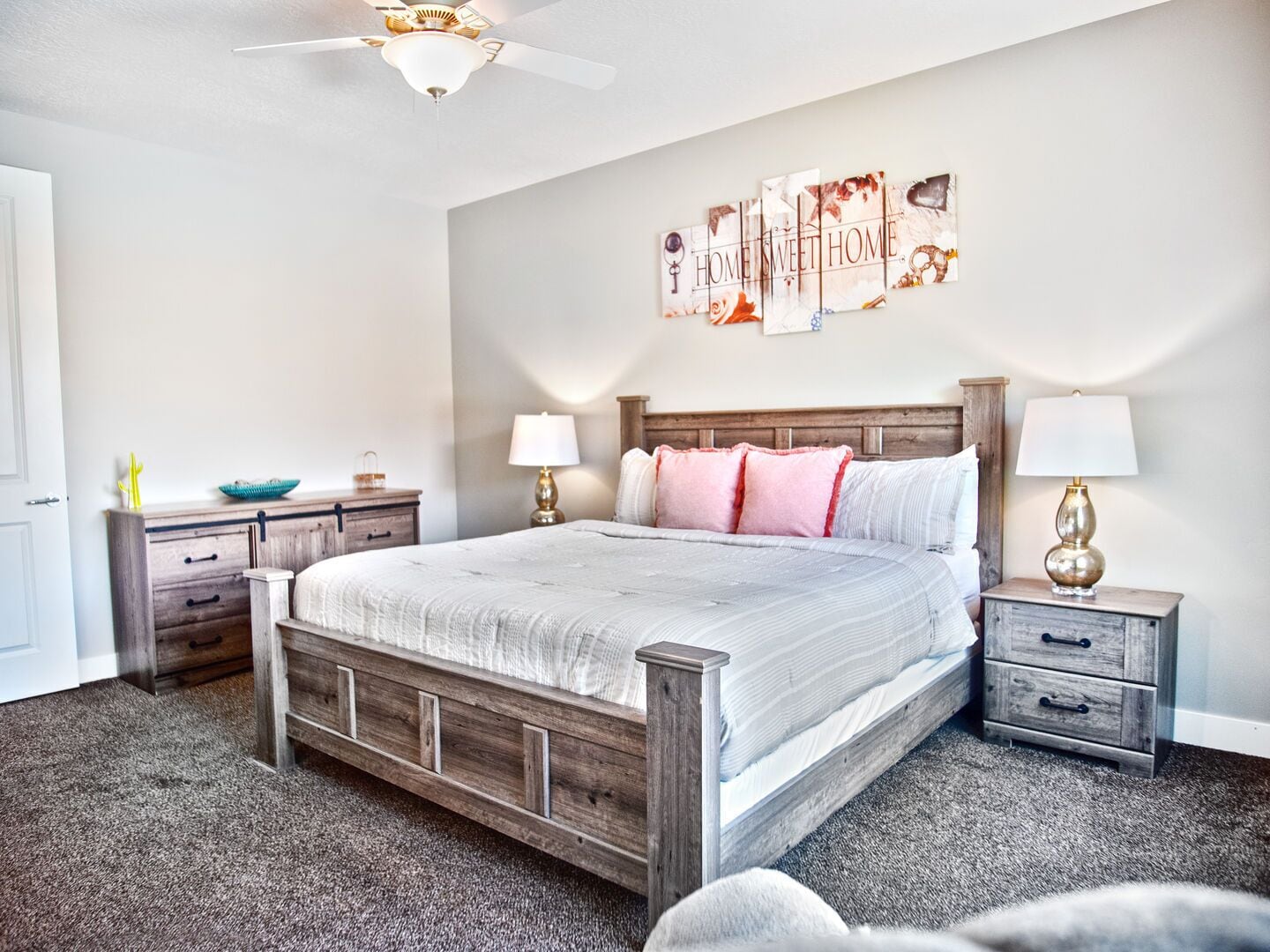 Luxury House, Balcony, Mountain View | 3 bedrooms, desk, laptop workspace, iron/ironing board