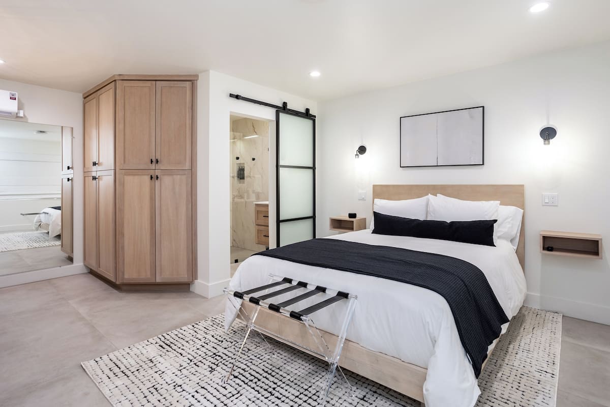 Ropa de cama de alta calidad, cubrecamas y colchones con pillow-top