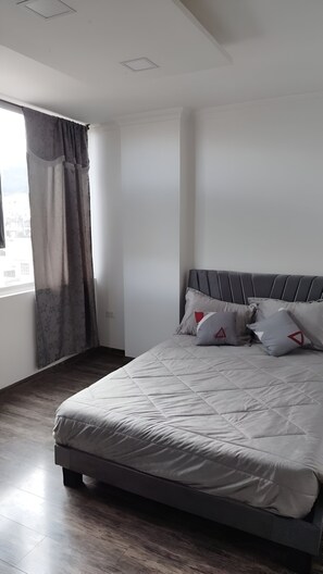 3 chambres, accès au Wi-Fi (inclus), literie fournie