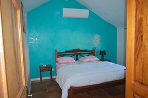 Frigobar, Wi-Fi de cortesia, roupa de cama