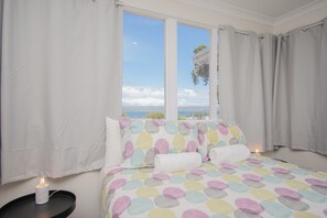 3 bedrooms, iron/ironing board, free WiFi