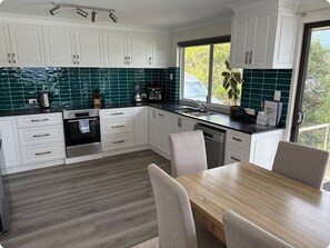 Microwave, oven, stovetop, coffee/tea maker