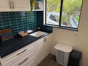 Microwave, oven, stovetop, coffee/tea maker