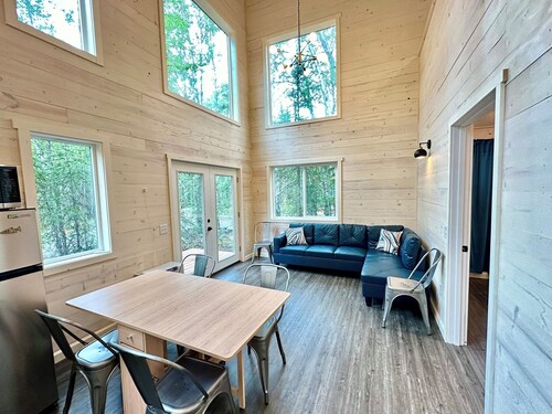 The perfect place for families or groups, offering ample space and comfort for six in the serene Eklutna Valley.
