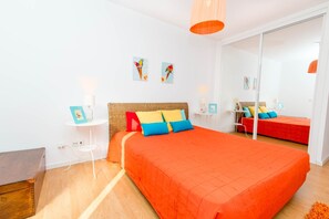 2 bedrooms, iron/ironing board, Internet, bed sheets