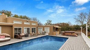 Unclassified image, 3 of 14, button - Hamptons getaway (East Quogue)