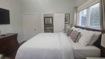 2 多间卧室、熨斗/熨衣板、免费 WiFi、床单