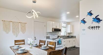 "Coconut Crest Cottage"