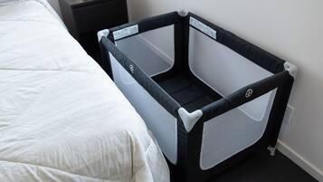 3 bedrooms, iron/ironing board, travel crib, WiFi