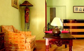 Living area - River-View Apart-Hotel (Tegucigalpa)