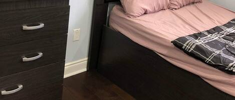 1 間睡房、Wi-Fi、床單