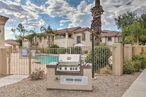 Interior - 'river Walk Retreat' w/ Patio: Pets Allowed! (Tucson)