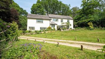 Cottage | Exterior