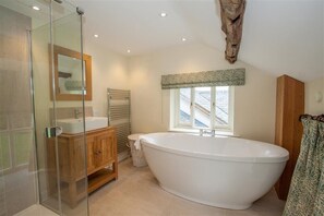 Shower - Old Droomer (Windermere)
