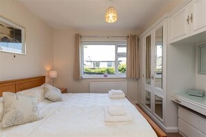 2 bedrooms, individually decorated, individually furnished, free WiFi - Greenways (Ambleside)