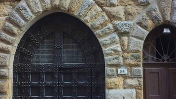 Appartamento, 2 camere da letto, vista città | Dettaglio esterni