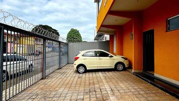 Apartament | Àrea exterior de l'allotjament