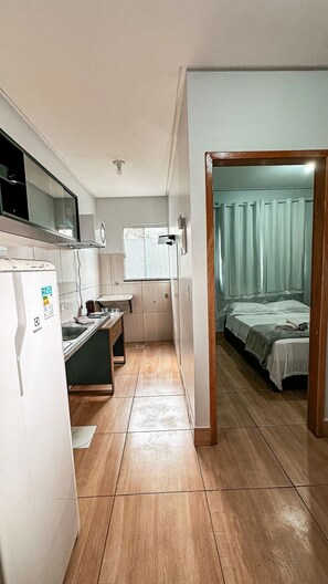 1 bedroom, desk, laptop workspace, free WiFi