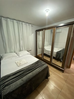 Apartment | Desk, laptop workspace, free WiFi - EDIFICIO GERVASIO (Goiania)