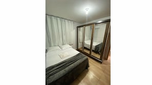 アパートメント | デスク、ノートパソコン用作業スペース、WiFi (無料)