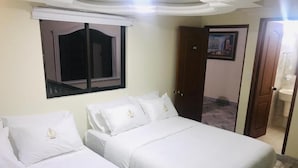 Standard Twin Room | WiFi (free) - Hotel L & L Mansión (Bogotá)