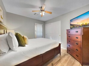 House, Multiple Beds, Pool Access, City View (Karsten Maricopa) | 3 bedrooms, individually decorated, individually furnished, bed sheets