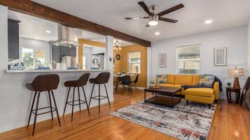 House, 2 Queen Beds, Patio, City View (14th Coronado Historic District) | Living area