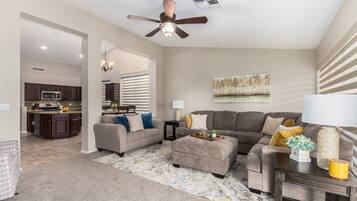 House, Multiple Beds, Pool Access, Mountain View (Baylor Gilbert) | Living area | MP3 dock