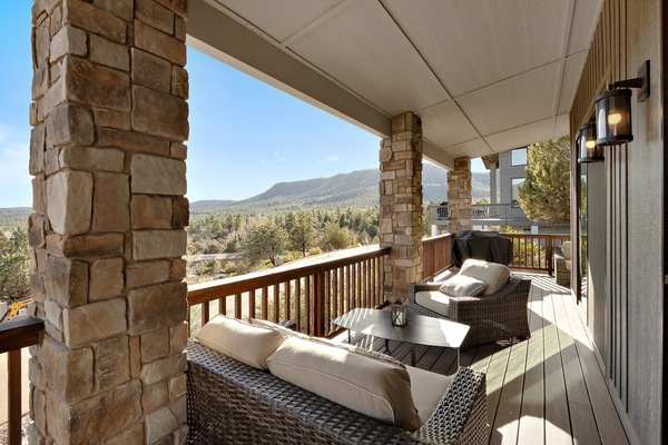 House, Multiple Beds, Fireplace, Mountain View (Elk Rim 1140 Pine) | Property grounds