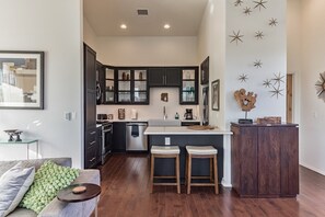 House, Multiple Beds, Fireplace, Mountain View (Elk Rim 1140 Pine) | Private kitchen | Coffee/tea maker - Elk Rim 1140 Pine (Pine)