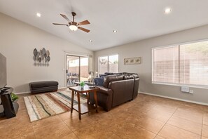 House, Multiple Beds, Patio, City View (Emile Zola Peoria) | Interior