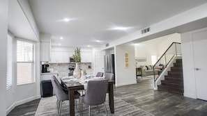 House, Multiple Beds, Pool Access, City View (Windsor Phoenix) | Private kitchen | Coffee/tea maker - Windsor Phoenix (Phoenix)