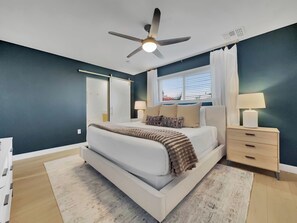 Hus, flere senger, adgang til basseng, byutsikt (El Parque Tempe) | 4 soverom, individuelt dekorert, individuelt innredet og sengetøy