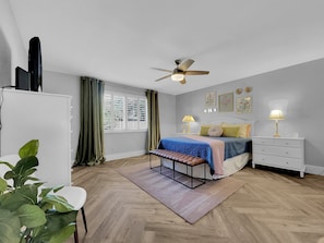 House, Multiple Beds, Patio, City View (Los Lagos Mesa) | 3 bedrooms, individually decorated, individually furnished, bed sheets - Los Lagos Mesa (Mesa)