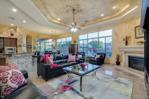 House, Multiple Beds, Pool Access, City View (Tonto Chandler) | Living area - Tonto Chandler (Chandler)