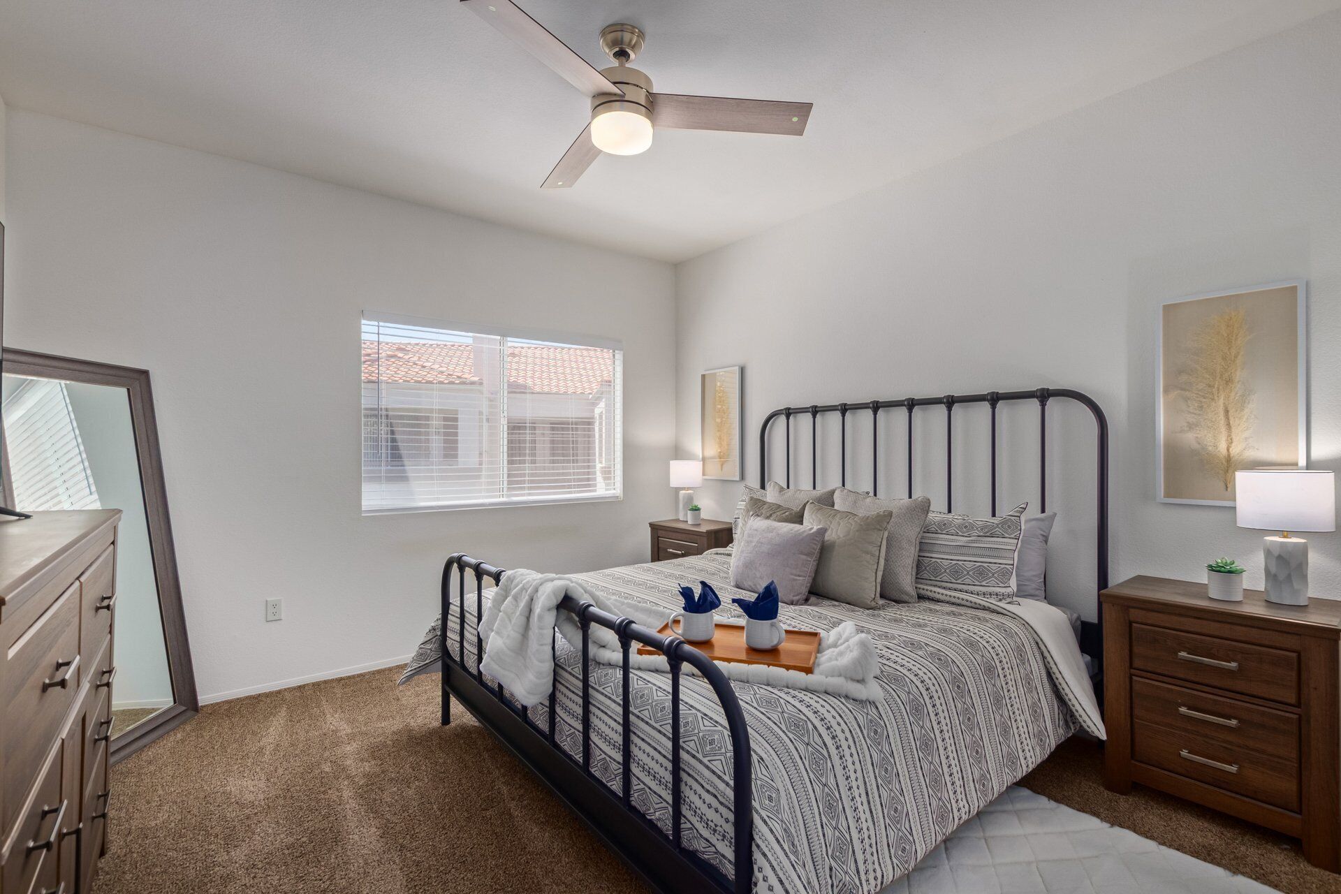 Condo, varias camas, acceso a la alberca, vista a la ciudad (Sahuaro #2035 Scottsdale)