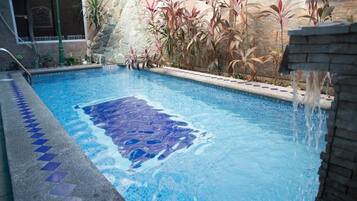 Piscina externa