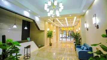 المنشأة من الداخل