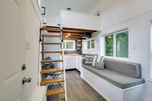 Interior - 'The Chardonnay Chalet' Defiance Studio Trail! (Defiance)
